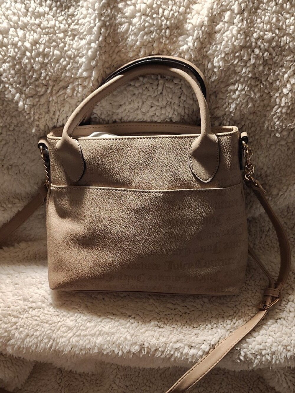 Juicy Couture Beige Mini Satchel with Pink Heart Patch - Picture 4 of 12